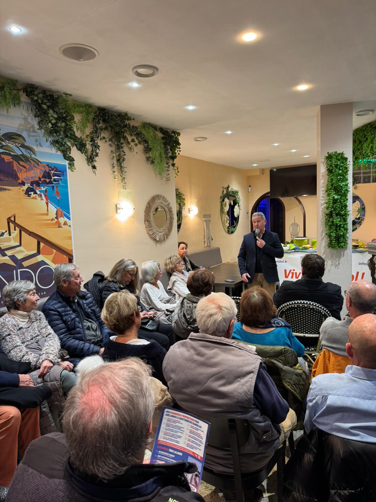 Vivre Bandol avec Eric LALANDE et ses colistiers &agrave; L'Antidote - BANDOL le 24 Novembre